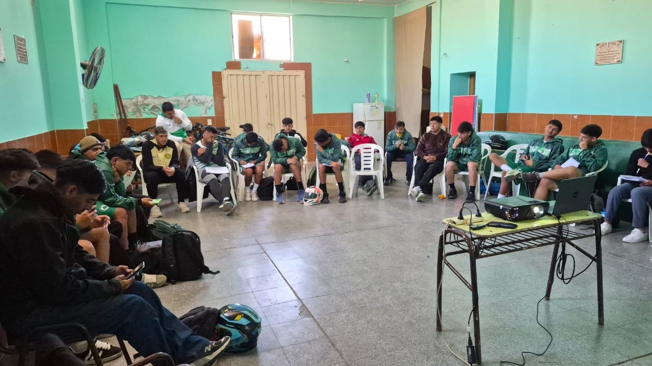 Construyendo Valores fortaleció el entrenamiento mental en Árbol Verde