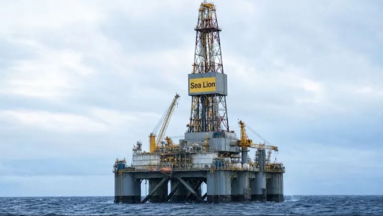 Tras el reclamo de Milei, vuelven a caer las acciones de Rockhopper y Navitas