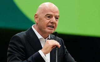 Francia se sumó al rechazo europeo y retiró apoyo a Infantino en FIFA 2027