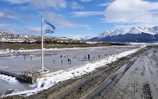 El Gobierno destinará más de $300 mil millones en 2027 para la Base Naval de Ushuaia