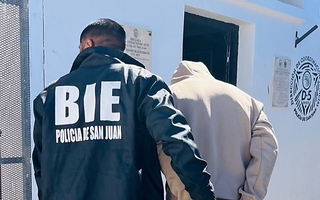 Persecución en Caucete: cayó un hombre que era buscado por la Justicia