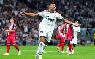 Real Madrid goleó al Rayo Vallecano y volvió al segundo lugar