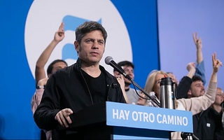 Kicillof dará señales de su candidatura en un multitudinario acto en Avellaneda