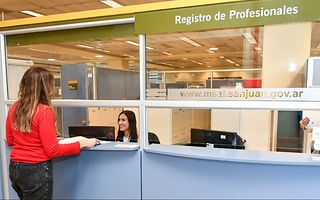Profesionales de la salud podrán matricularse online en San Juan