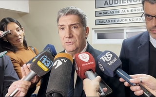 El fiscal descartó la versión de Riveros sobre las heridas de Camila