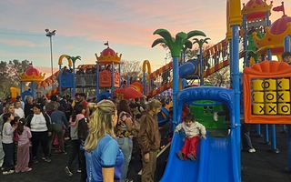 Rawson presentó el megajuego infantil en el Parque Papa Francisco