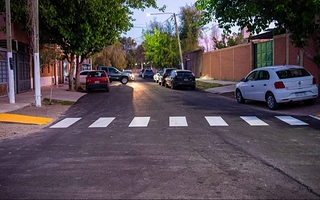 Rivadavia inauguró en 20 días el pavimento de cinco pasajes claves