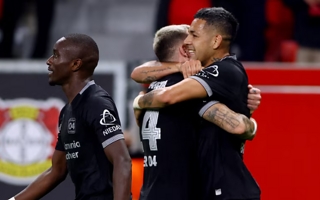 Facundo Medina convirtió en el triunfo del Leverkusen