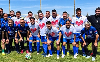 Munisaga y Gramajo usaron el fútbol para mostrar cercanía