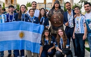 Faustino Oro ganó en el debut y lideró a Argentina en Uzbekistán 2026