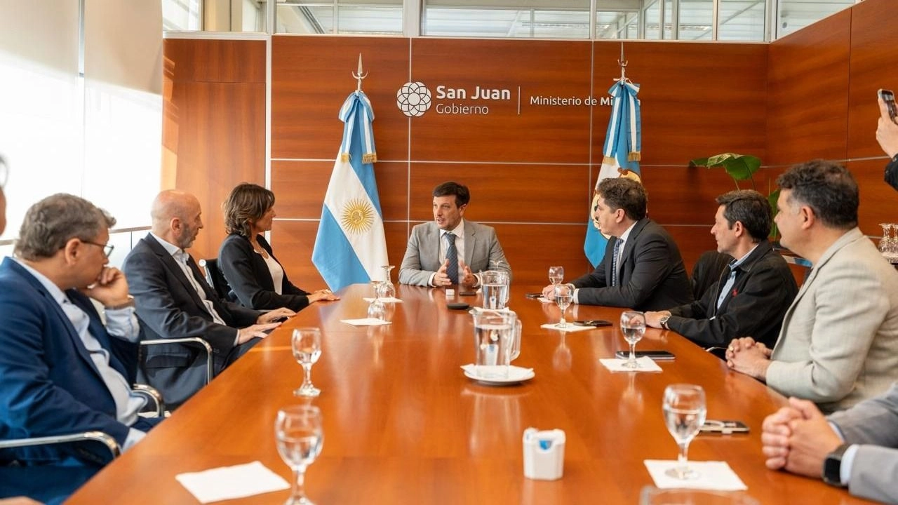 San Juan lanzó un programa de $1.000 millones para pequeños mineros
