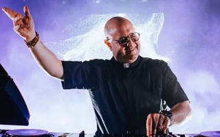 El Cura DJ llega a Mendoza: cuándo y dónde será su esperado show