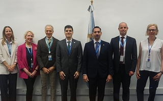 Argentina busca reactivar la minería de uranio