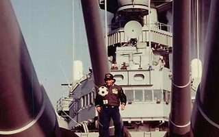 Signorini reveló imágenes de Maradona en un buque militar de EE. UU.