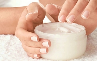 Anmat prohibió productos dermatológicos y advirtió por riesgos