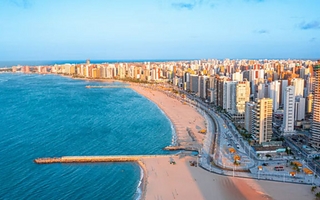 Buscan voluntarios para vivir cerca del mar en Fortaleza