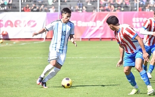 Argentina va ante Venezuela por el pase a semifinales en Suramericanos