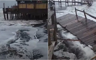 El mar avanzó sobre la Costa Atlántica y provocó destrozos