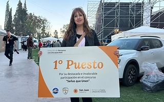 Las escuelas ganadoras de "Señas que Unen" fueron premiadas en Festi Joven