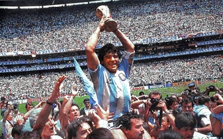 El fútbol en Argentina como espectáculo deportivo y parte de la vida social