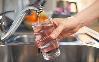 Cómo acceder al descuento de hasta el 50% en boletas de agua y cloaca