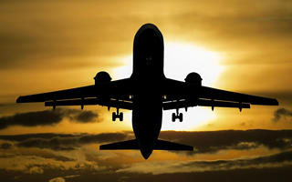 Viajar más gastando menos: claves para organizar vacaciones con un presupuesto ajustado