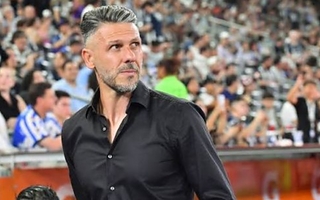 “Me dolió la salida de Coudet”: Demichelis habló de River y respaldó a Ponzio