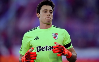 River se cubre ante una posible salida de Beltrán: los dos arqueros en carpeta