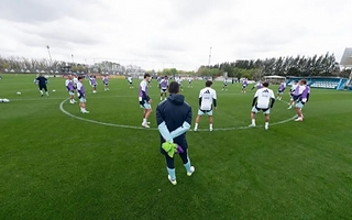 Scaloni probó el equipo para enfrentar a Bolivia con dos delanteros