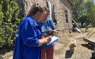 Rawson acompaña a las familias afectadas por incendios en Médano de Oro