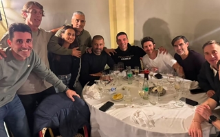 La Scaloneta sorprendieron al cenar en un restaurante porteño