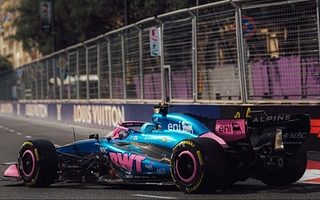Colapinto quedó afuera en Bakú tras un chocar con su compañero Gasly y Norris