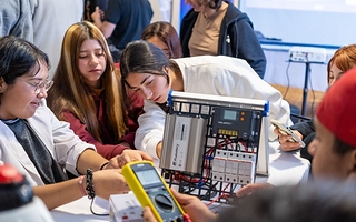 Más de 600 estudiantes de Calingasta participaron de jornadas sobre energía