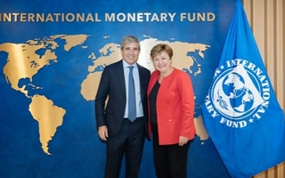  El FMI terminó la revisión y Argentina espera US$900 millones