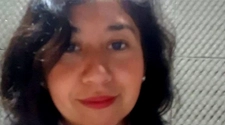 La conductora que insultó a las candidatas redobló la apuesta en sus redes