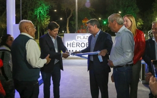 Santa Lucía estrenó la remodelada Plaza Héroes de Malvinas con un acto oficial