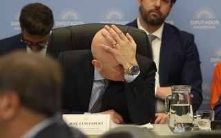 Espert reconoció transferencia de Machado pero niega que fuera para su campaña