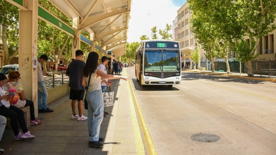 Confirmaron los precios por sección de las tarifas de colectivo en San Juan