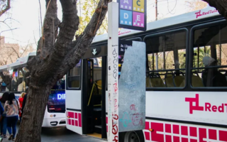 Un hombre fue detenido por un presunto abuso sexual en un colectivo del microcentro