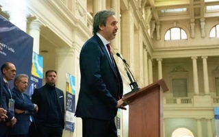 Sigue el conflicto por el pedido de Milei para reimprimir boletas