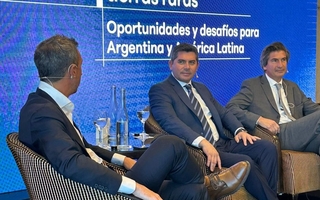 Orrego expuso sobre el futuro del cobre en la revolución energética global