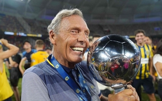 Una larga lucha oncológica acabó con la vida del entrenador Miguel Ángel Russo