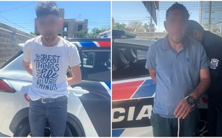 Mientras detenían a un ladrón de shampoo, entró otro al mismo local y también robó