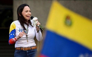 La Casa Blanca criticó la elección de Machado como Nobel de la Paz