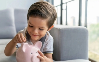 Cinco consejos para enseñar a los chicos a ahorrar
