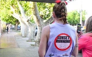 “Sunset Running”: la propuesta que combinó el deporte con música al atardecer