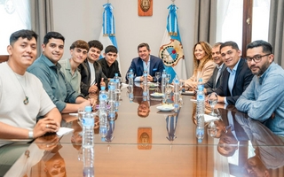 "Talento que inspira", Orrego recibió a los sanjuaninos que participaron en La Voz Argentina 