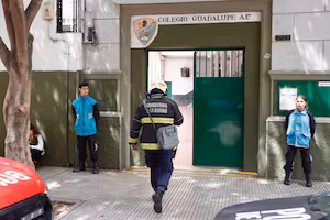 Explosión en un colegio de Palermo dejó a un alumno en estado crítico