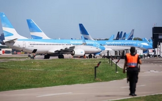 Aerolíneas Argentinas debió retirar aviones de su flota por fallas en motores