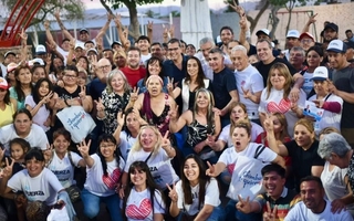 Gramajo caminó en Chimbas junto a otros líderes del peronismo sanjuanino